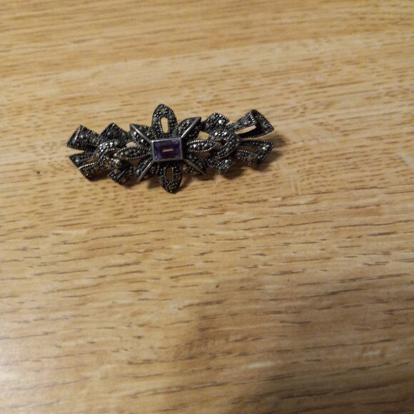 VINTAGE Sign "FAS 925" Sterling silver w AMETHYST & marcasi BROOCH PIN - Picture 1 of 4